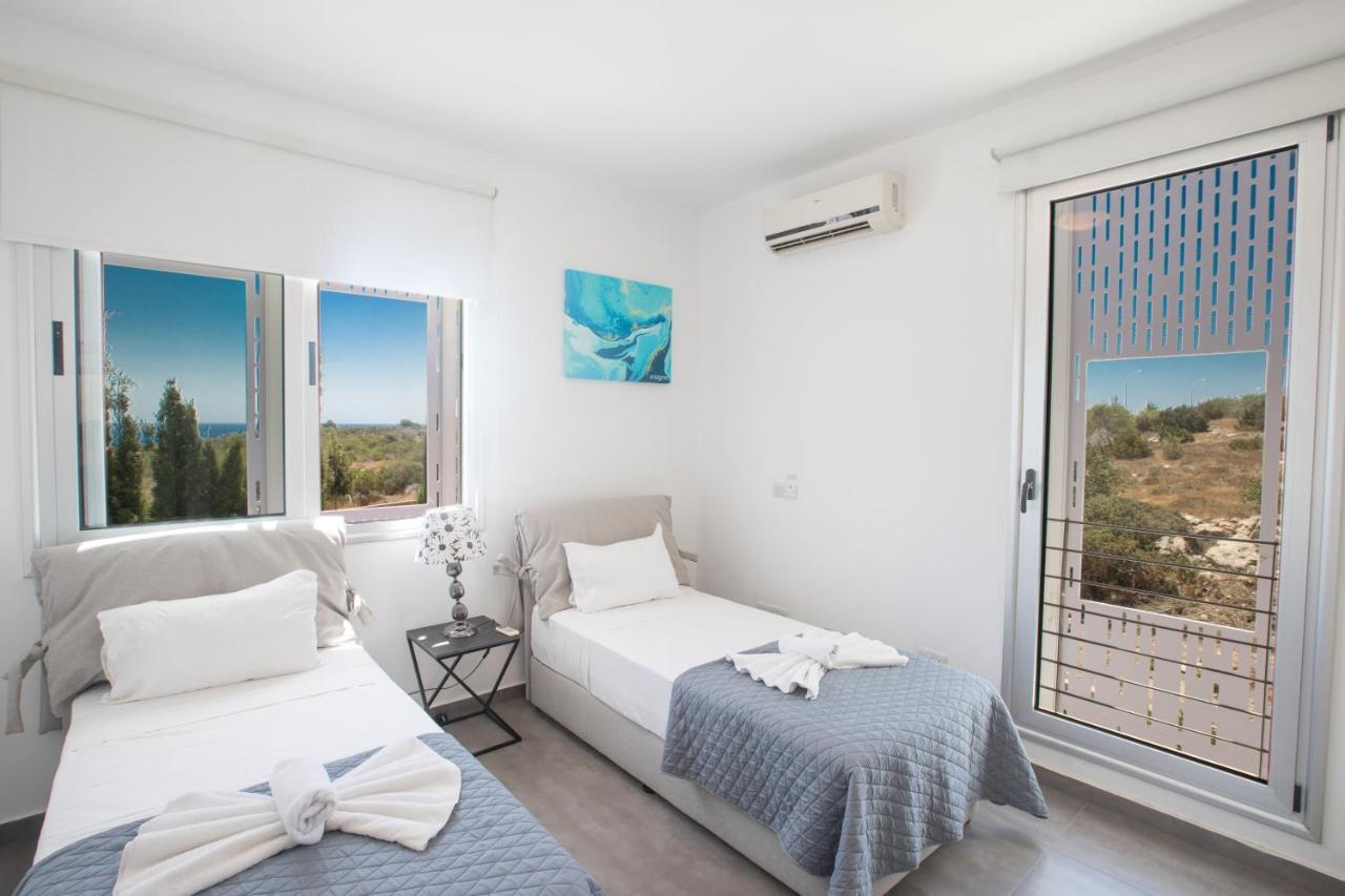 Chloe Luxury Villas Протарас Екстериор снимка