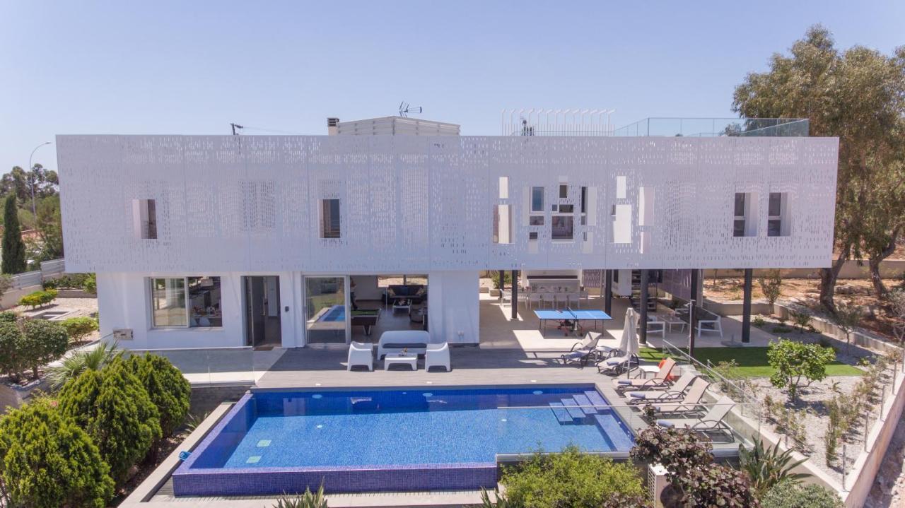 Chloe Luxury Villas Протарас Екстериор снимка