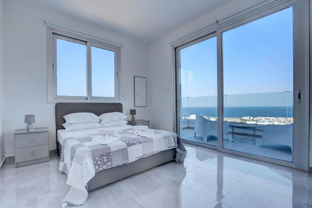 Chloe Luxury Villas Протарас Екстериор снимка